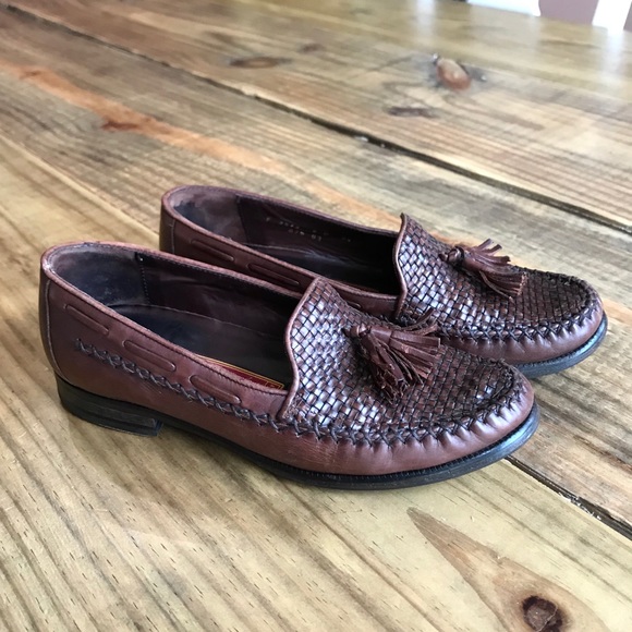 Cole Haan Shoes - Cole Haan vintage leather loafers, women’s 6